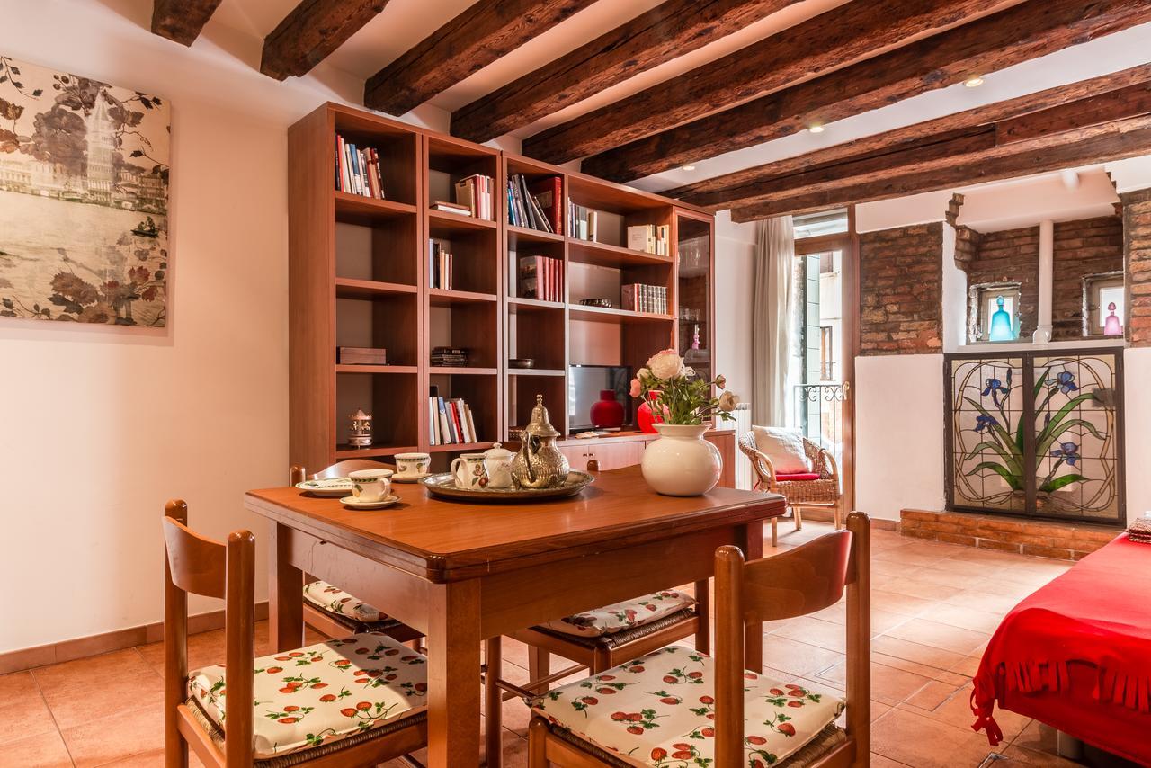 Venice Small Canal View In Boutique Apartment Exterior foto